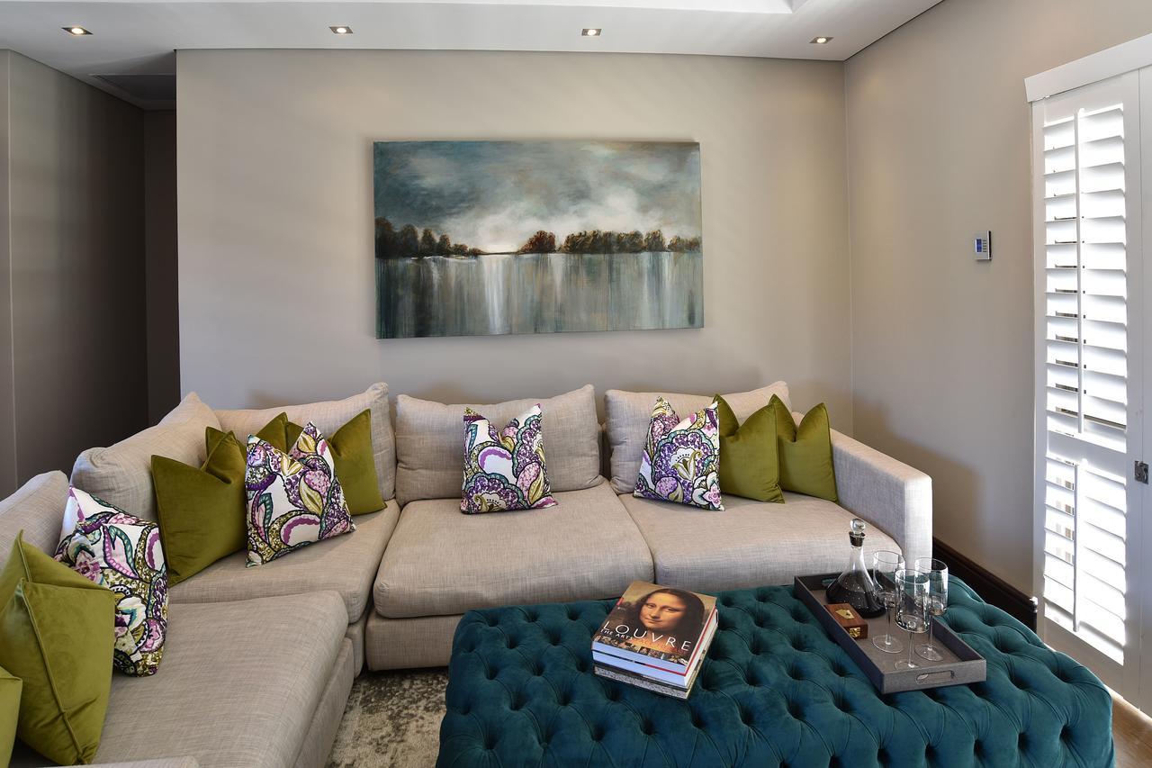 Tredenham Boutique Hotel Bloemfontein Exteriör bild A painting by the artist